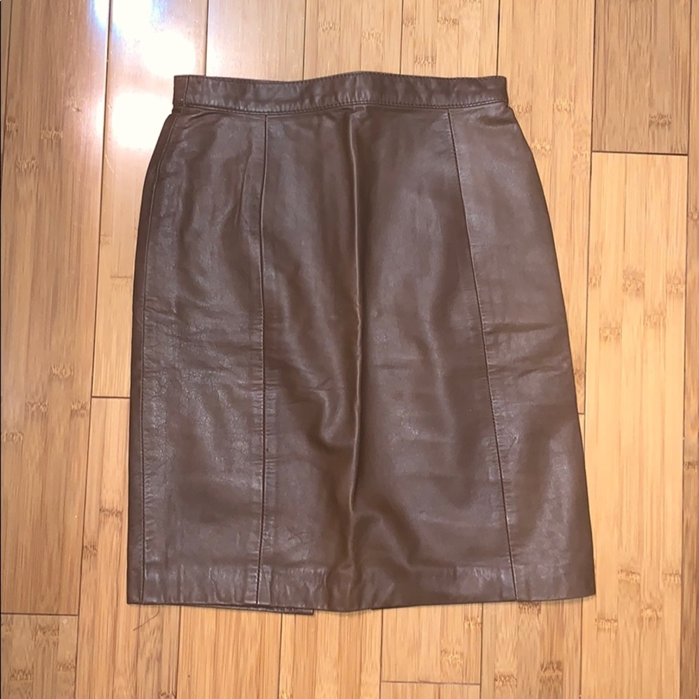 Genuine leather skirt